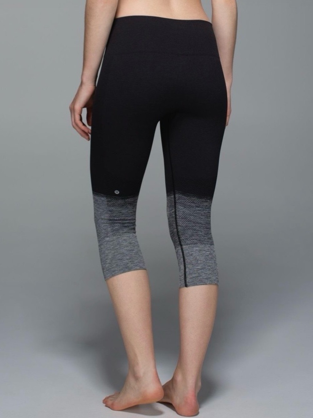 Lululemon Seamlessly Street Crop Heathered Black
